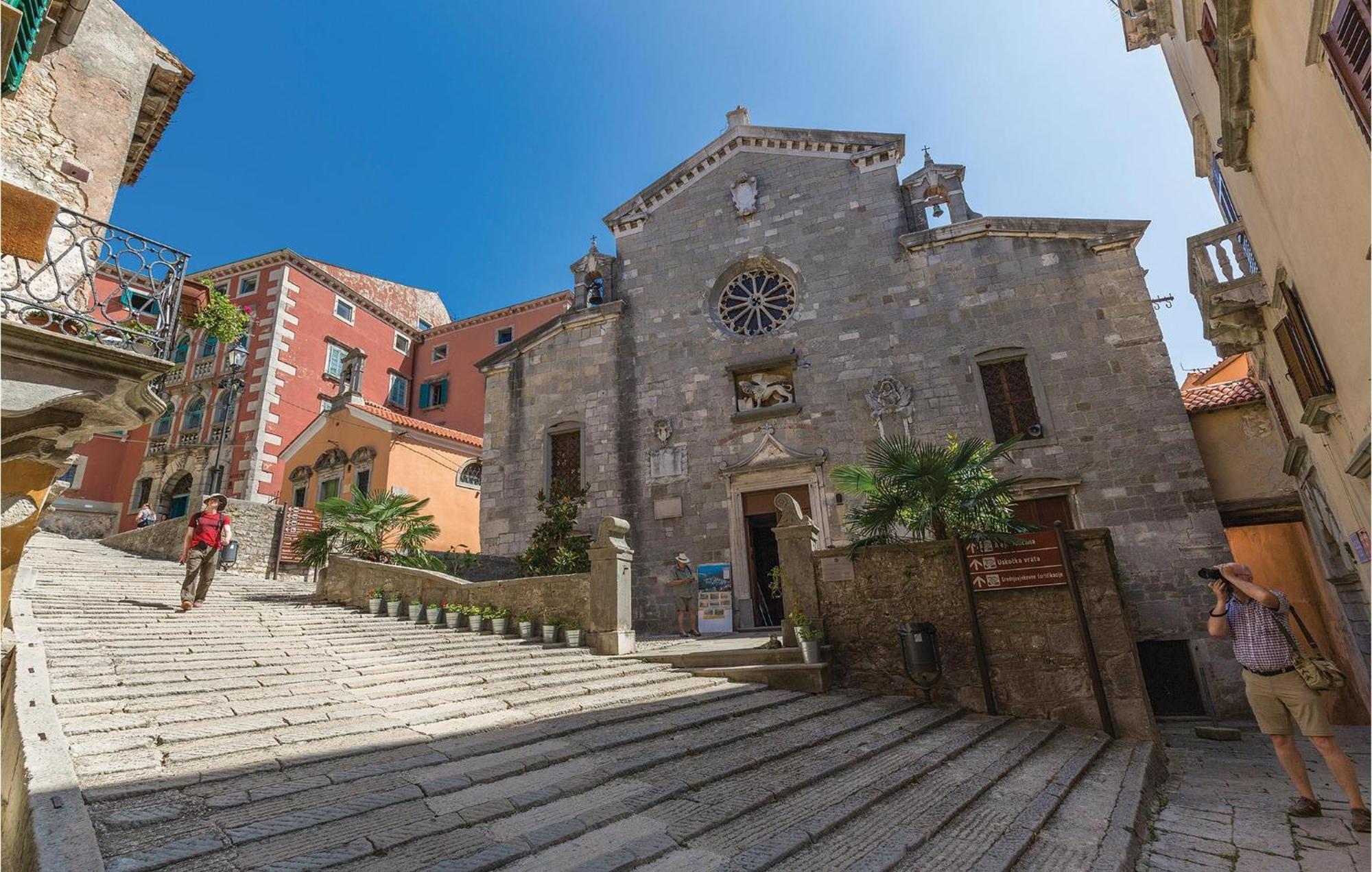 Gorgeous Home In Labin With Outdoor Swimming Pool Exterior photo